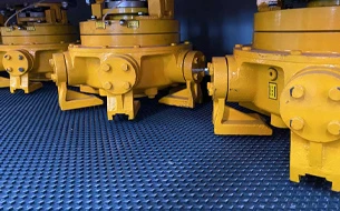 Automatic stone polishing equipment