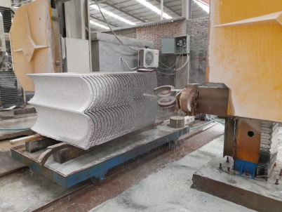 เครื่องเลื่อยลวด CNC สําหรับการประมวลผล Cloumn